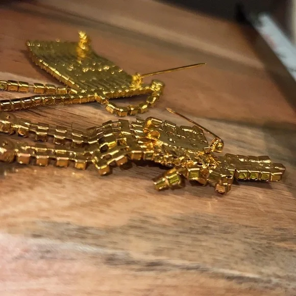 Red white blue patriotic USA flag & soldier broach (2) w/ gold back & bracelets - Picture 7 of 16